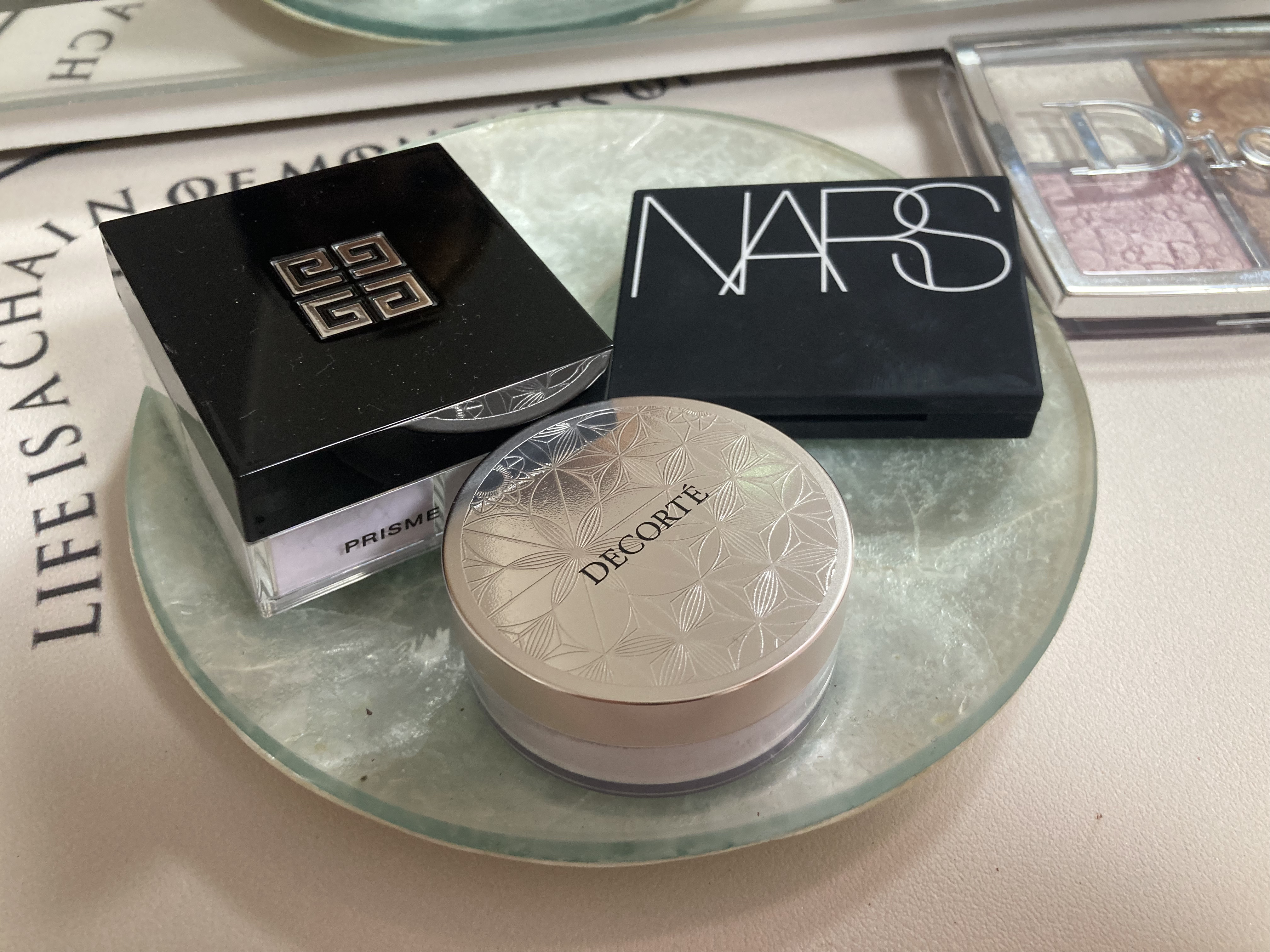 ライトリフレクティングセッティングパウダー　プレスト　N/NARS/プレストパウダーを使ったクチコミ（1枚目）