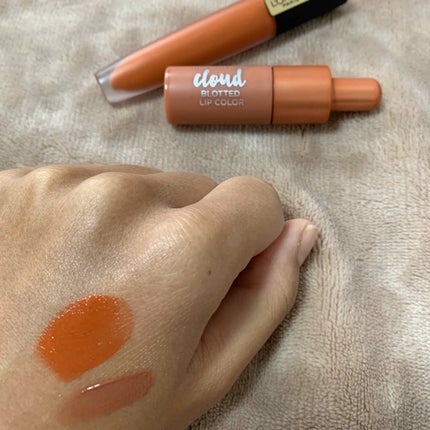キス クラウド ブロッテッド リップ カラー/REVLON/口紅を使ったクチコミ(2枚目)