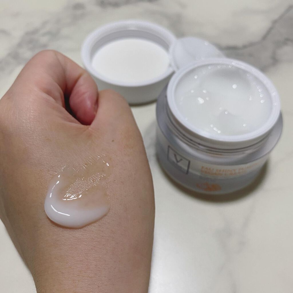 シャイニーパンプキンヴィーガン クリーム 50g/FAU/フェイスクリームを使ったクチコミ(3枚目)