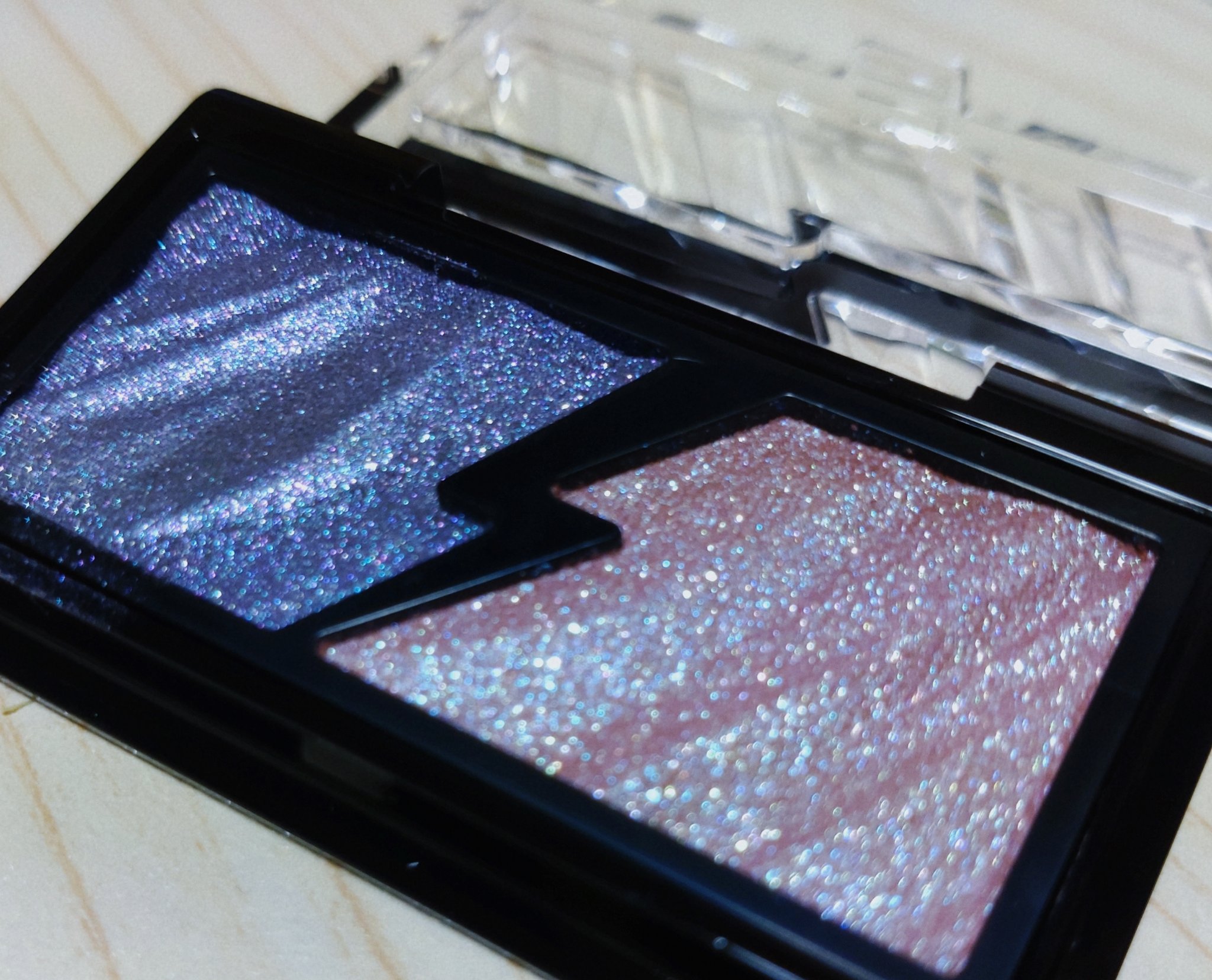 エレクトリックショックアイズ /KATE/アイシャドウパレットを使ったクチコミ（2枚目）