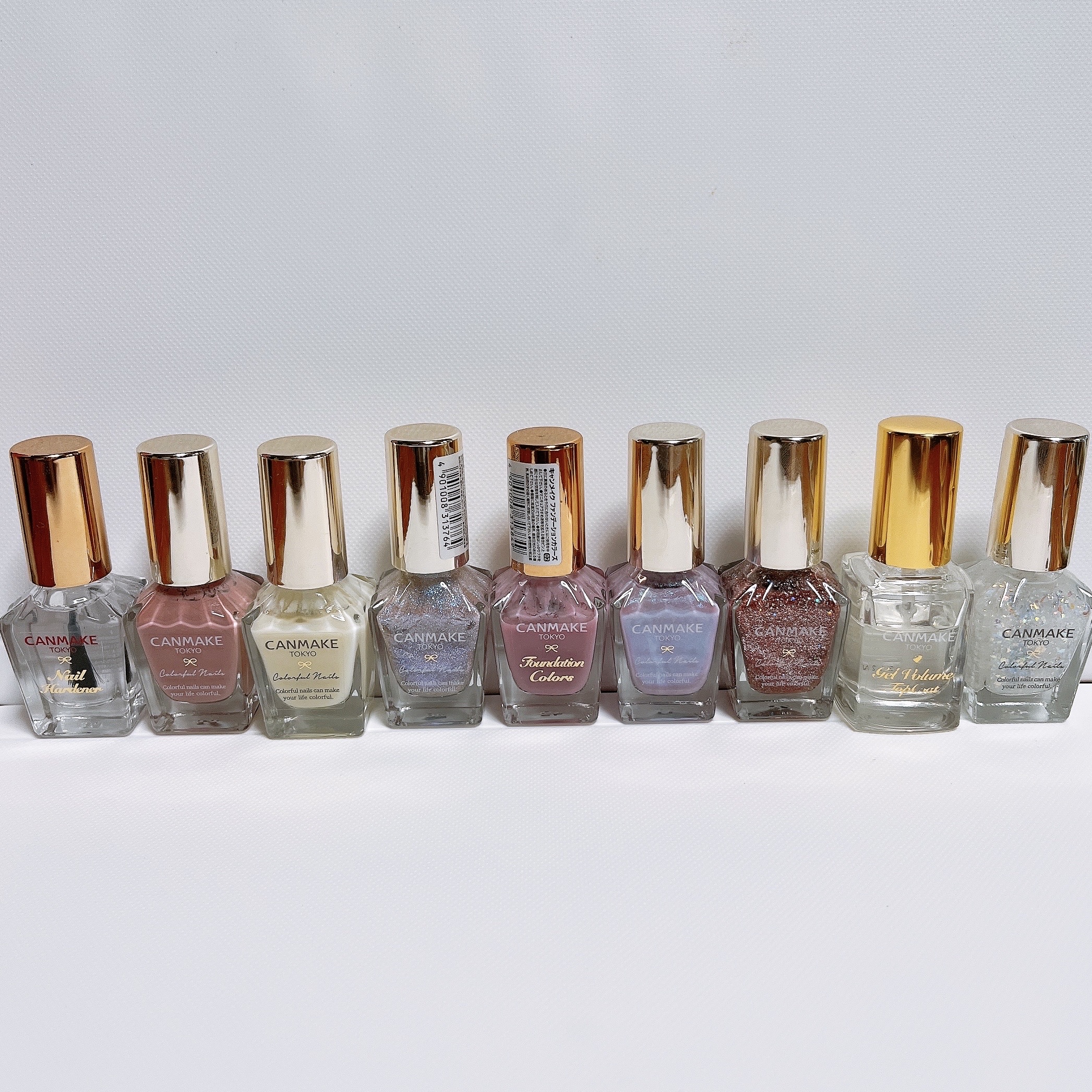 カラフルネイルズ N25 カシスソーダ/キャンメイク/マニキュアを使ったクチコミ（2枚目）