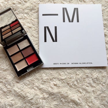 
▢ MN 「MY MIXED PALETTE」　

自分の好みにカスタム出来ちゃうマルチパレット💄💗
4色か6色のカラーを9つの診断で好みのパレットを提案してもらえるෆෆෆෆ
もちろん1色ずつ自分好み