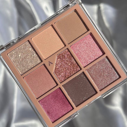 グリッターペディアアイパレット/unleashia/アイシャドウパレットを使ったクチコミ(2枚目)