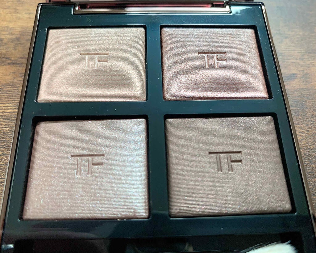 アイ カラー クォード/TOM FORD BEAUTY/アイシャドウパレットを使ったクチコミ(2枚目)
