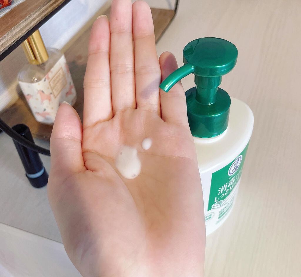 ハンドベール ウィルフリーミルク/メンソレータム/ハンドクリームを使ったクチコミ(4枚目)