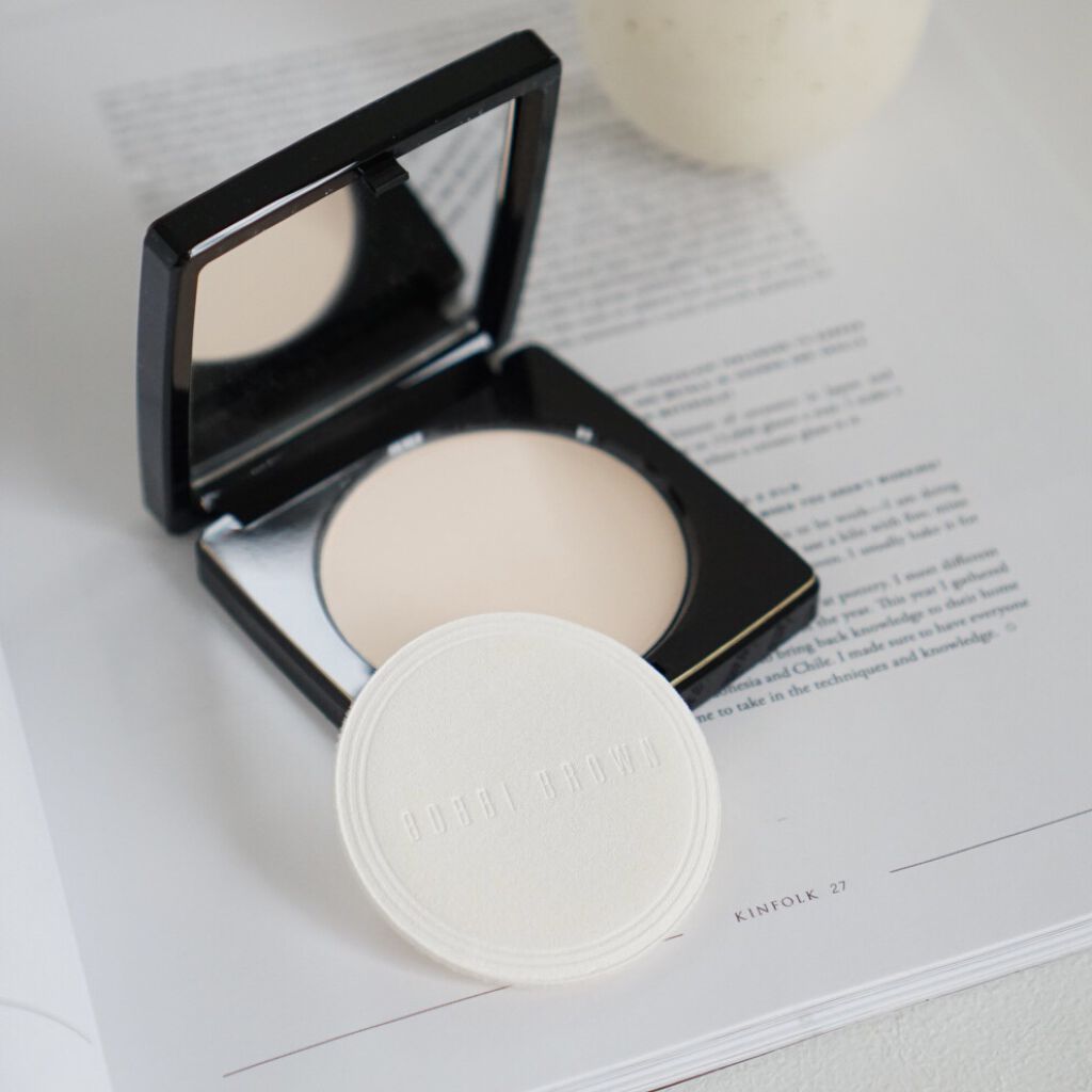 BOBBI BROWN シアーフィニッシュ プレストパウダーのクチコミ「・
・
@bobbibrownjapan 

「シアーフィニッシュ プレストパウダー」

を使.....」（1枚目）