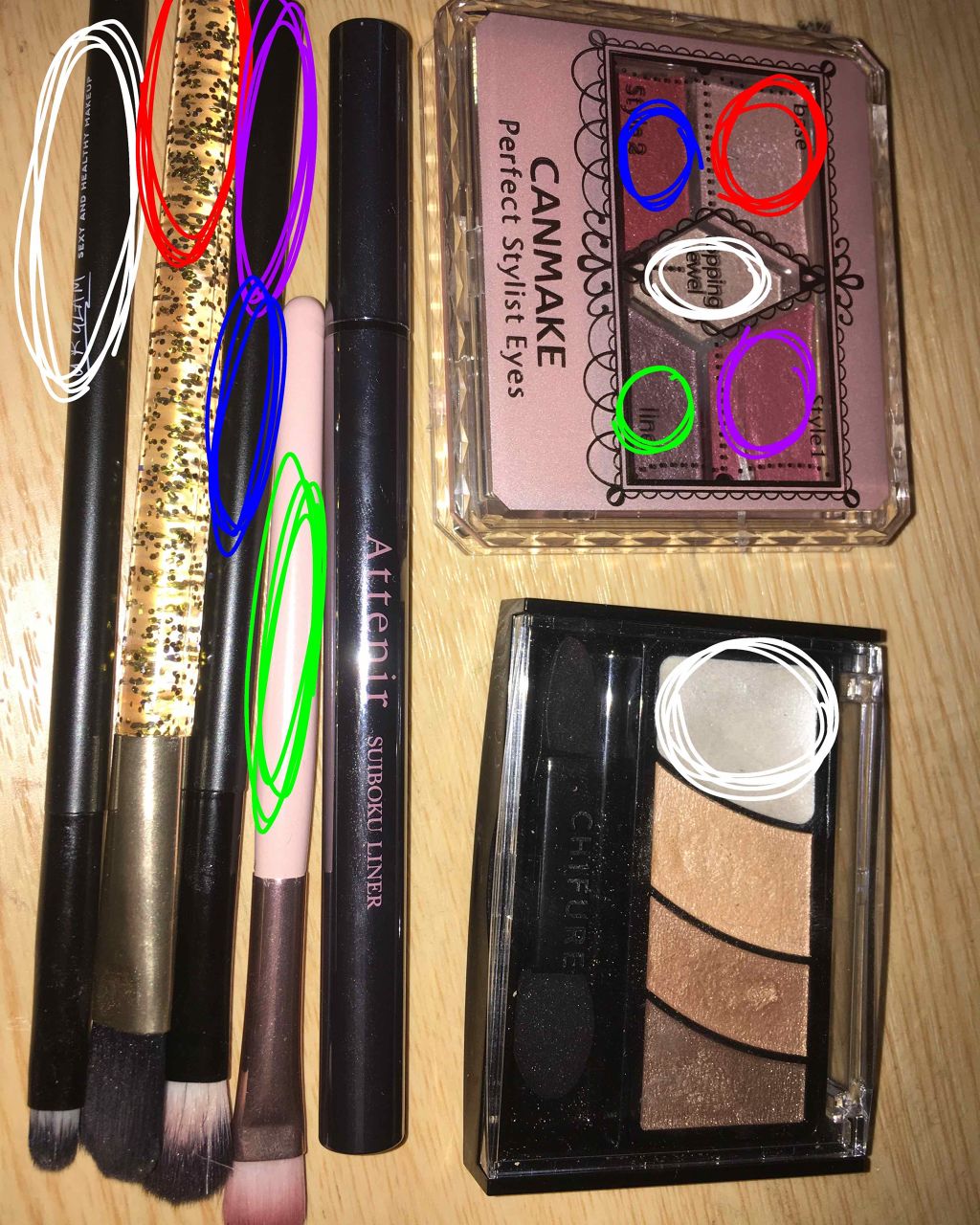 【旧品】パーフェクトスタイリストアイズ/キャンメイク/アイシャドウパレットを使ったクチコミ(3枚目)