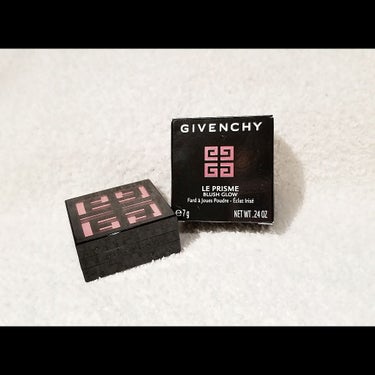GIVENCHY ル・プリズム・ブラッシュ・グロウのクチコミ「
＊＾GIVENCHY
　　　◎LE PRISME BLUSH GLOW (¥6000)
　　.....」（1枚目）