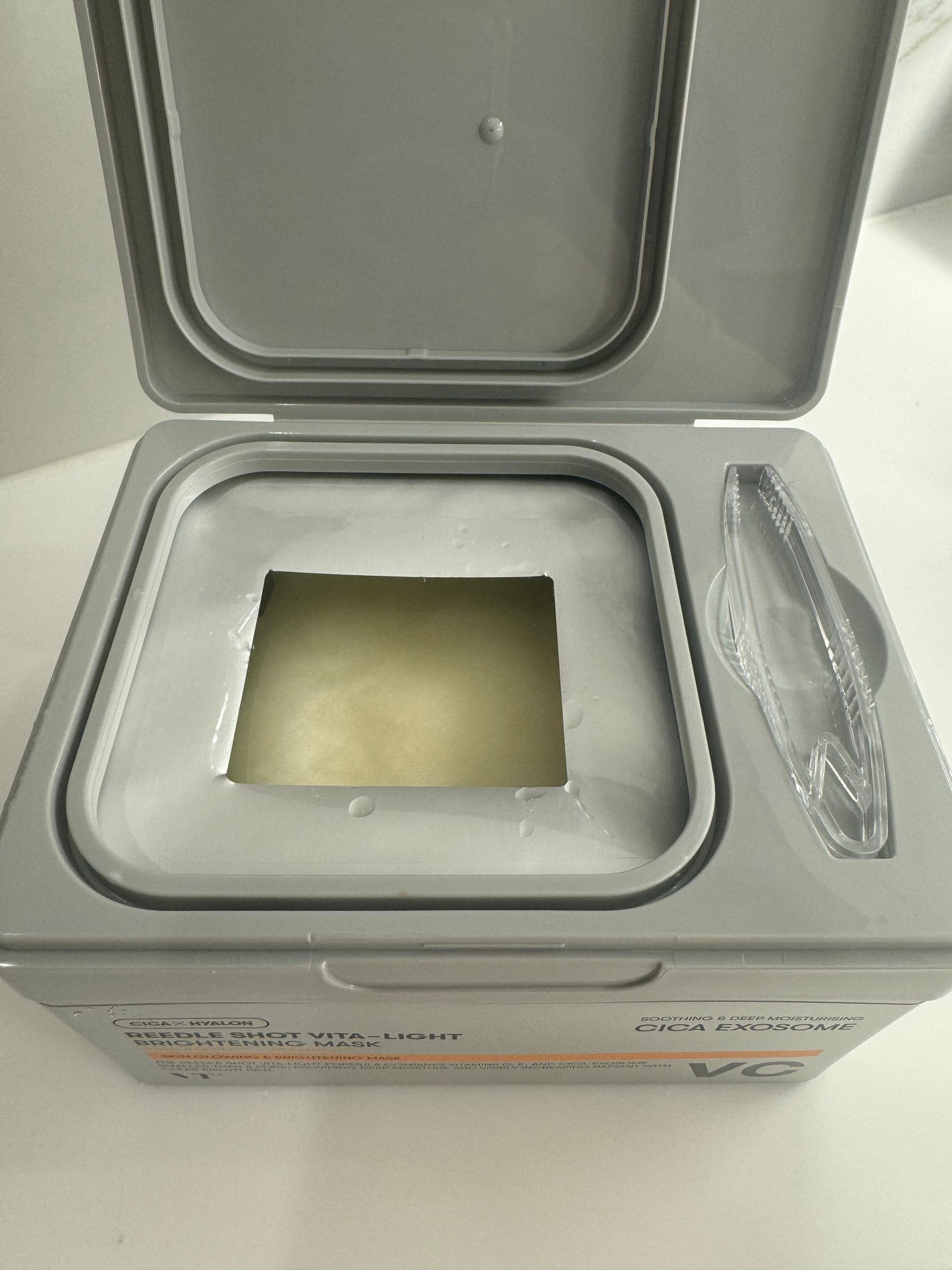 リードルショットビタライトブライトニングマスク/VT/シートマスク・パックを使ったクチコミ(2枚目)