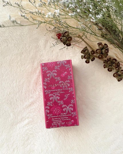 ジルスチュアート イルミネイティング セラムプライマー 02 EX cherry aurora lavender <ミッドナイトチェリー>(限定色)/JILL STUART/化粧下地の画像