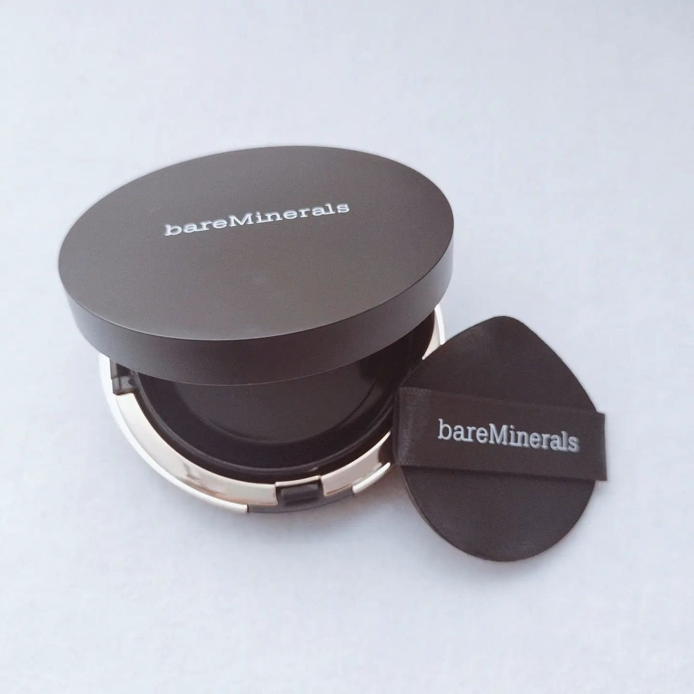 オリジナル ピュア セラム カバーアップ クッション/bareMinerals/クッションファンデーションを使ったクチコミ(10枚目)