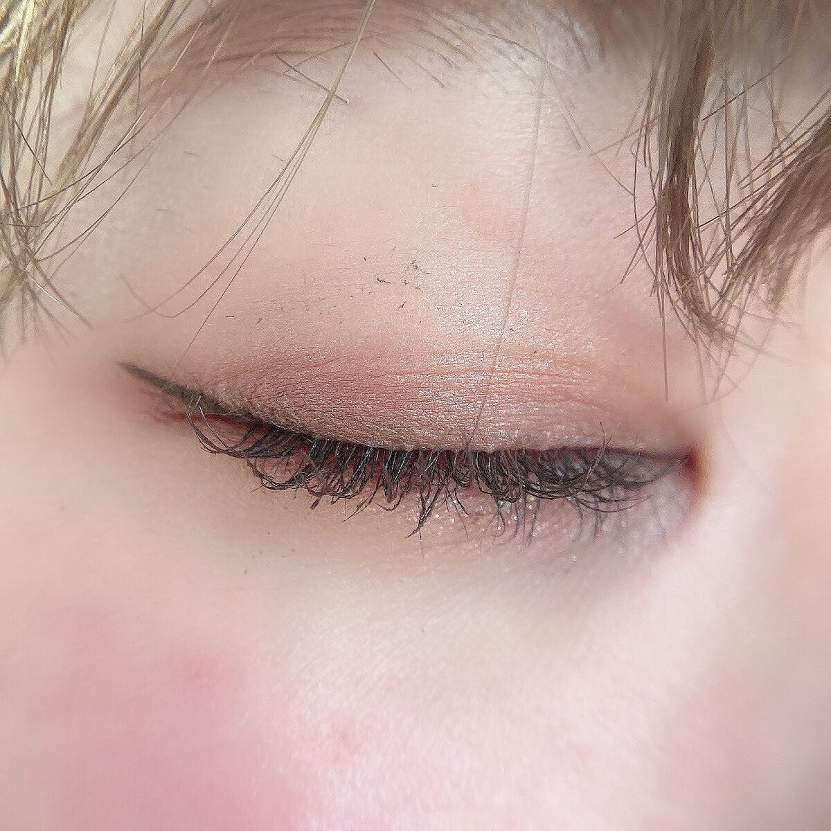 MISAKI on LIPS 「今日のメイク💄今日は、昨日あった関西コレクションに出てた吉田朱..」(3枚目)