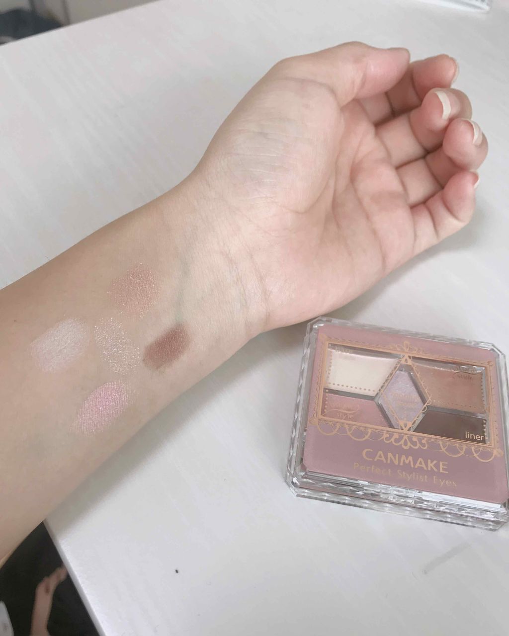 【旧品】パーフェクトスタイリストアイズ/キャンメイク/アイシャドウパレットを使ったクチコミ（2枚目）