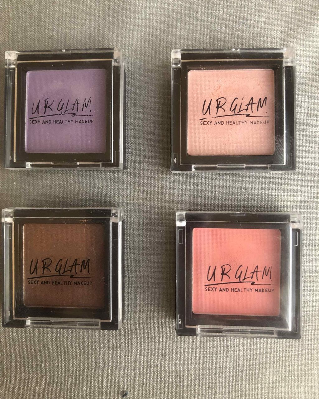 UR GLAM SELECT EYES/U R GLAM/単色アイシャドウを使ったクチコミ(1枚目)