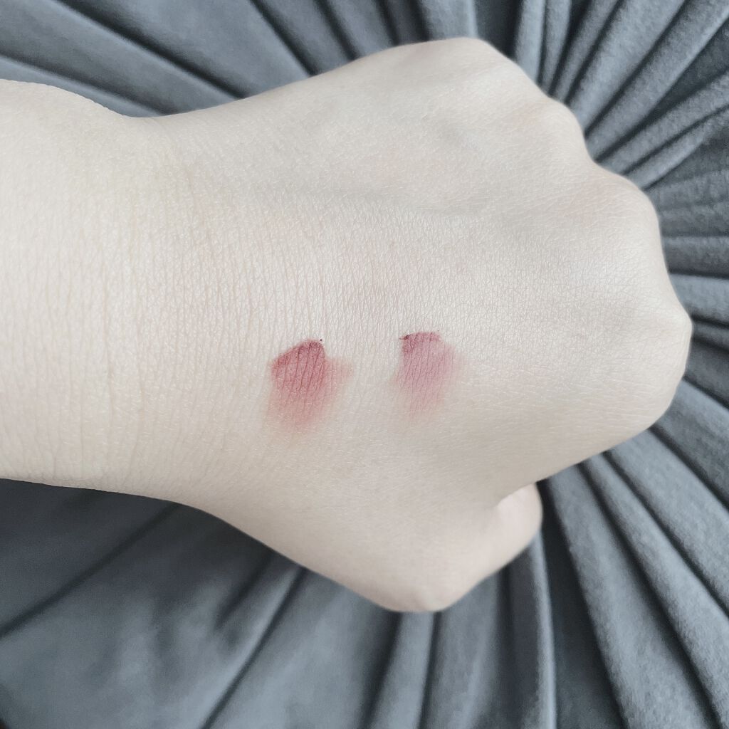 スーパーマットリップ＆チークマッド/INTO U/口紅を使ったクチコミ（2枚目）