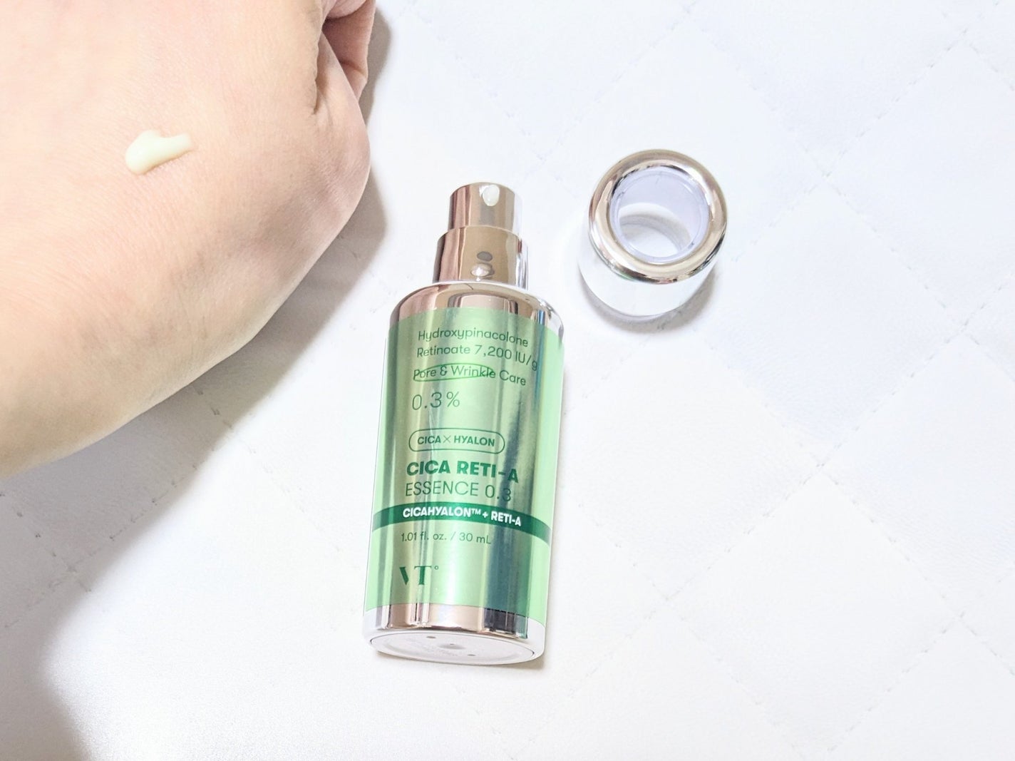 シカレチA エッセンス0.3/VT/美容液を使ったクチコミ(2枚目)