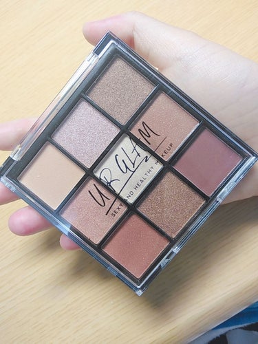 UR GLAM　BLOOMING EYE COLOR PALETTE/U R GLAM/パウダーアイシャドウを使ったクチコミ（2枚目）