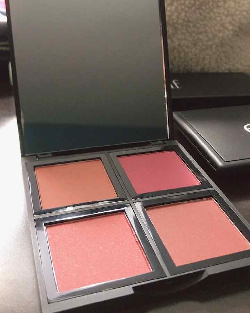 ブラッシュパレット/e.l.f. Cosmetics/パウダーチークを使ったクチコミ(1枚目)