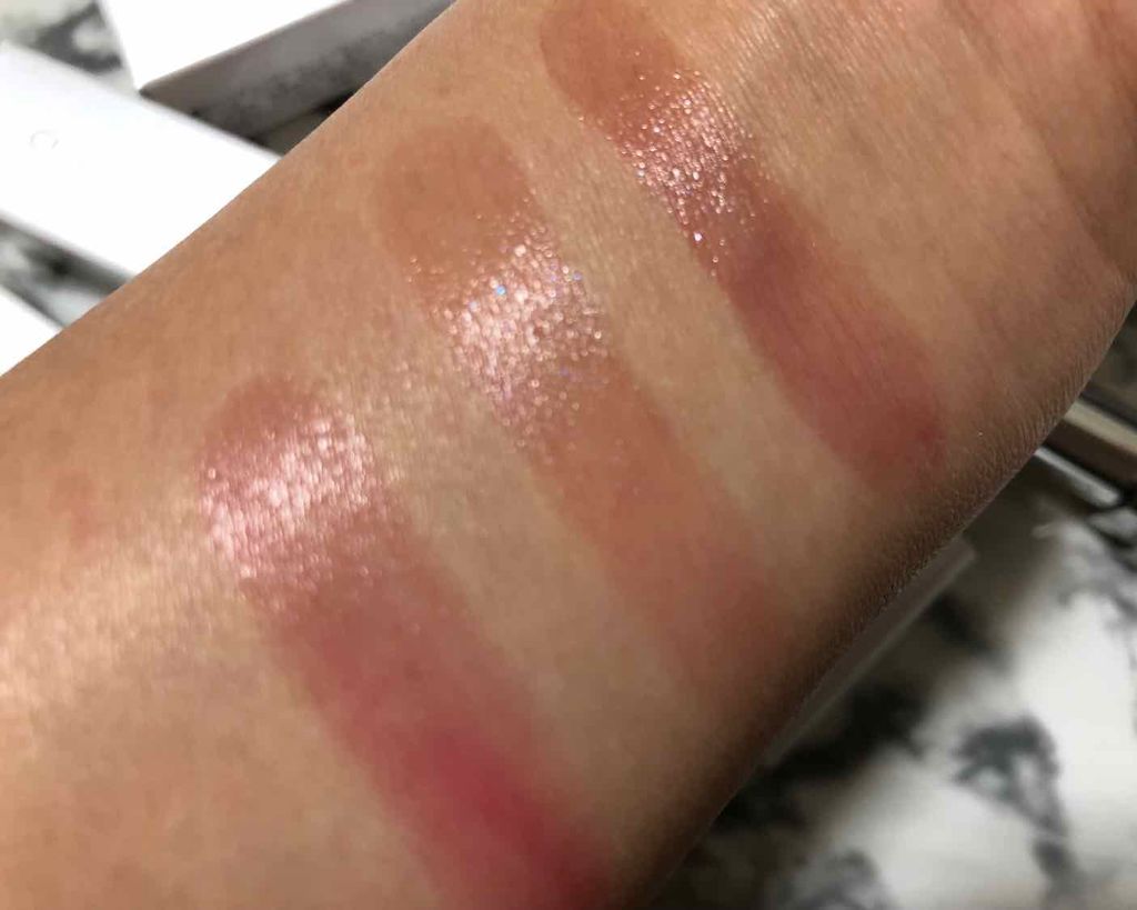 メスメリック リップスティック/CHICCA/口紅を使ったクチコミ(2枚目)