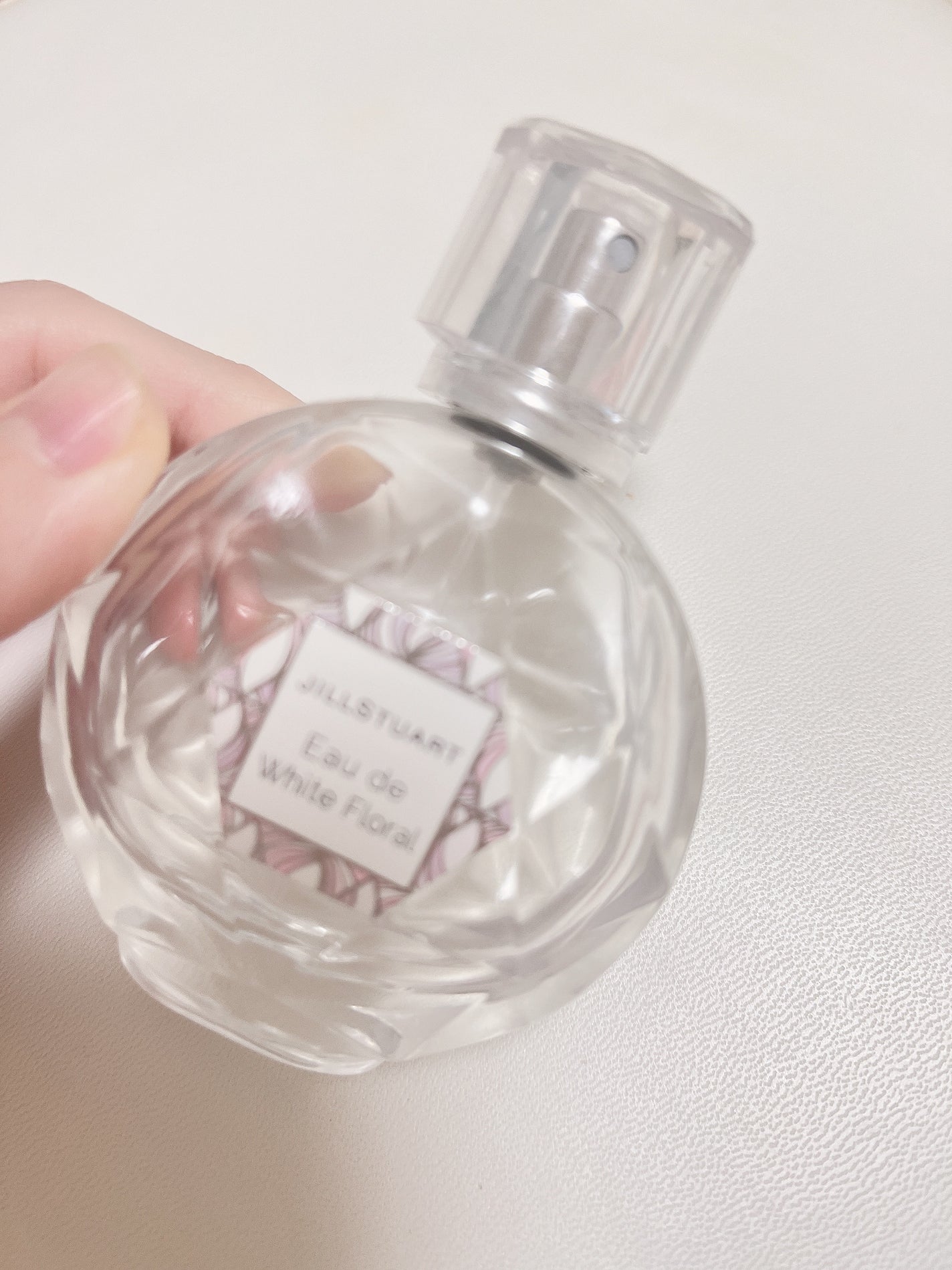 ジルスチュアート オード ホワイトフローラル/JILL STUART/香水(レディース)を使ったクチコミ(2枚目)