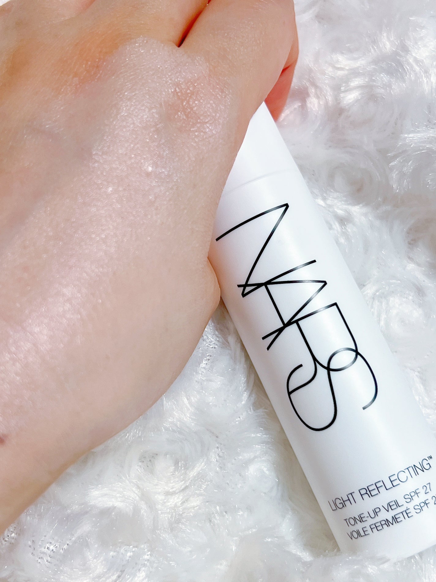 ライトリフレクティング トーンアップヴェール/NARS/化粧下地を使ったクチコミ(5枚目)