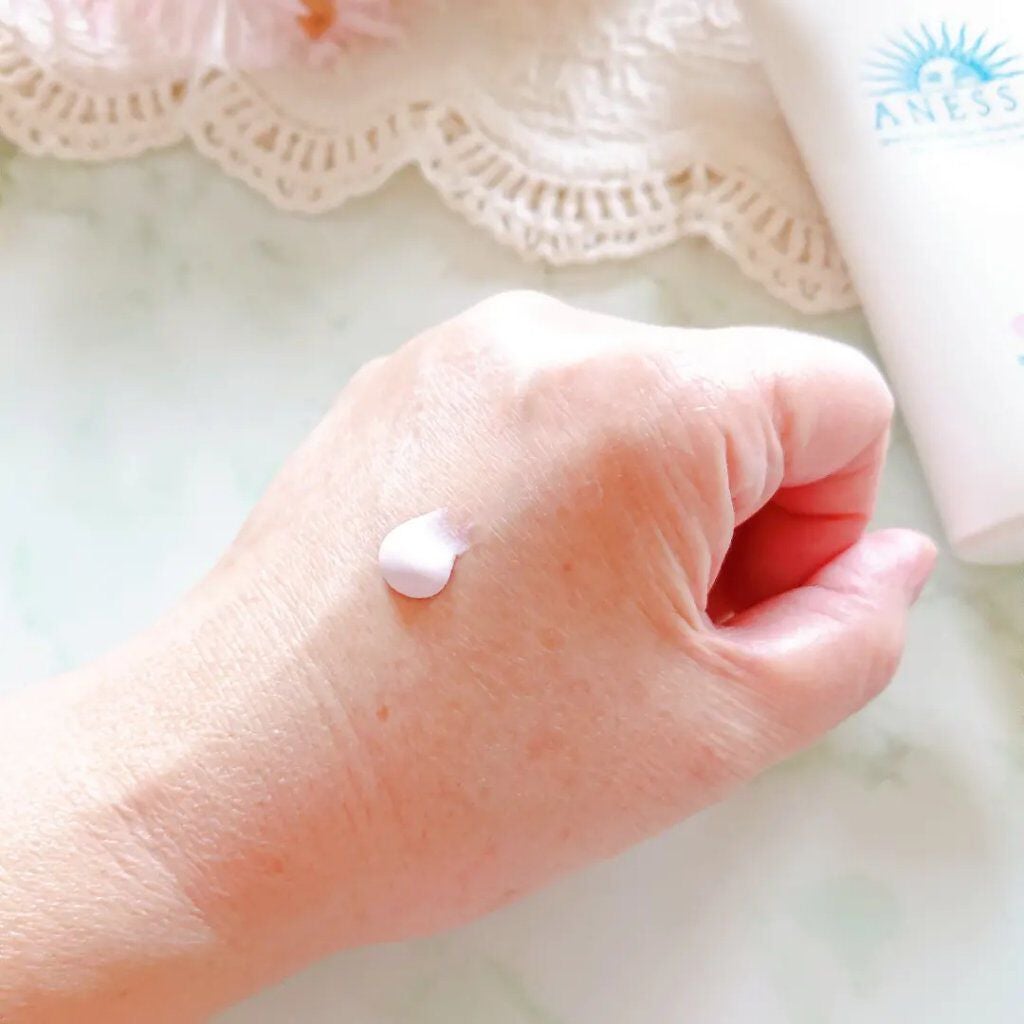 ブライトニングUV ジェル/アネッサ/化粧下地を使ったクチコミ(2枚目)