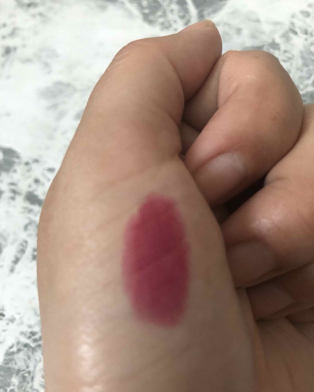 チャビー スティック インテンス モイスチャライジング リップ カラーバーム/CLINIQUE/口紅を使ったクチコミ(2枚目)