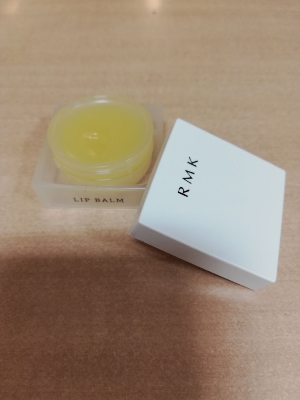 リップバーム＜LC＞/RMK/リップバームを使ったクチコミ（1枚目）
