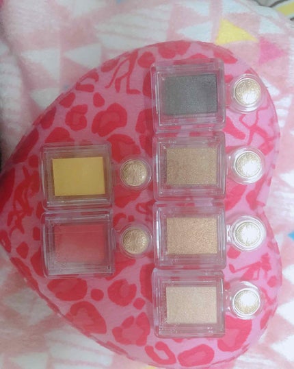 シャドーカスタマイズ/MAJOLICA MAJORCA/単色アイシャドウを使ったクチコミ(1枚目)