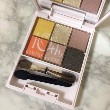 6セレクションアイズ/コフレドール/アイシャドウパレットを使ったクチコミ(1枚目)