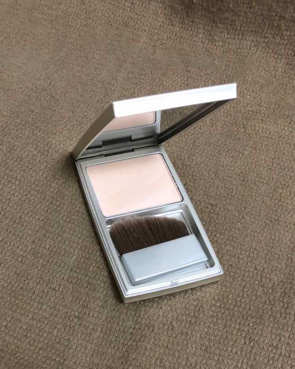RMK シルクフィットフェイスパウダー/RMK/プレストパウダーを使ったクチコミ（2枚目）