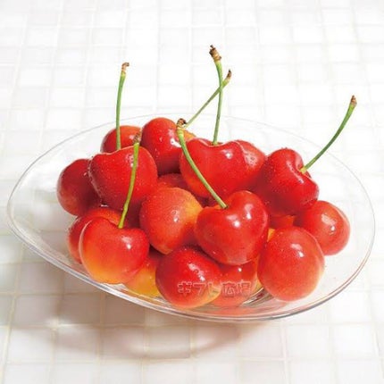 ラブ・ライナー ラブライナー カラーコレクション モスミントのクチコミ「さくらんぼメイク🍒💄
オレンジに見えるかもしれないけれど赤色です笑
モスグリーンのアイライナー.....」(3枚目)