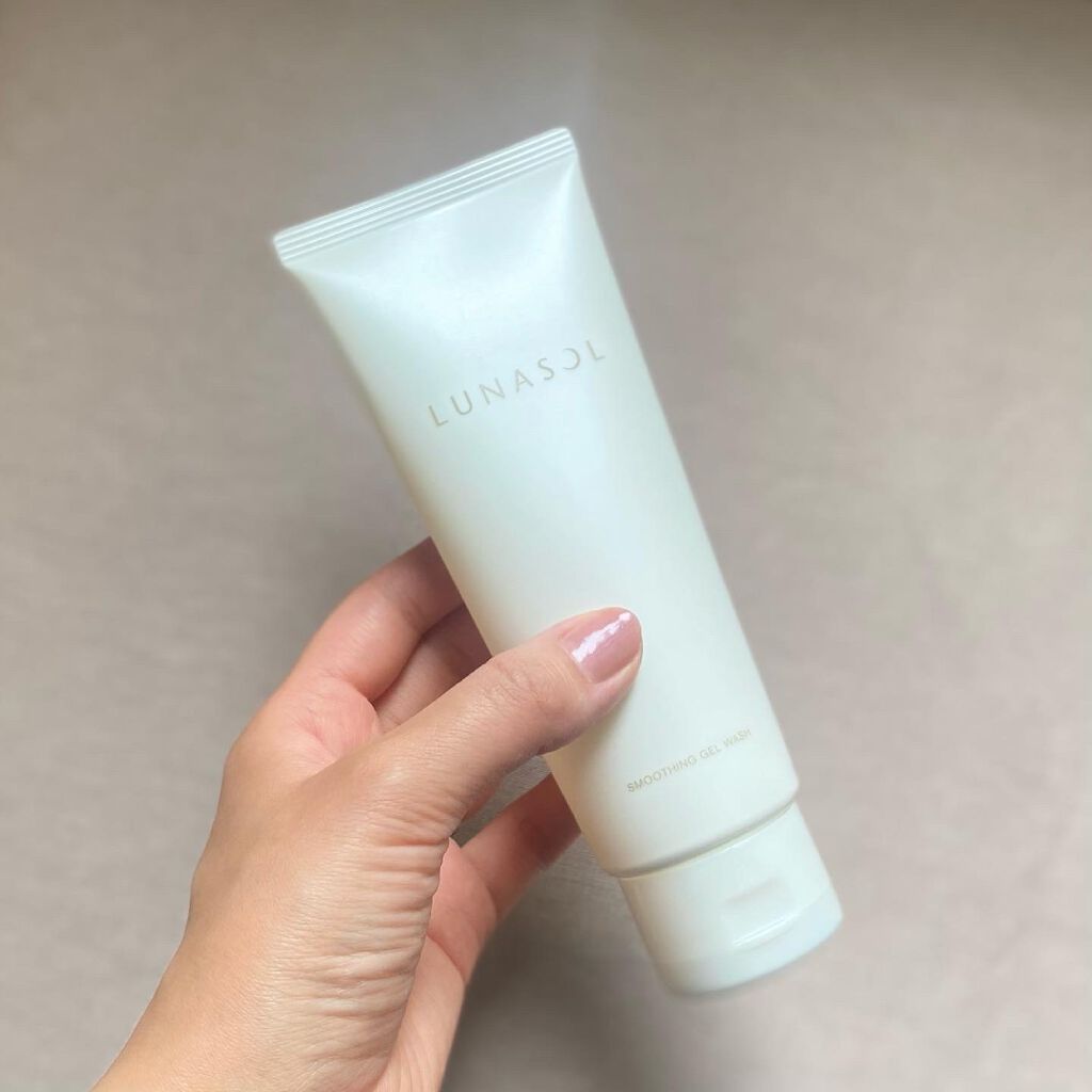 スムージングジェルウォッシュ/LUNASOL/洗顔フォームを使ったクチコミ(4枚目)