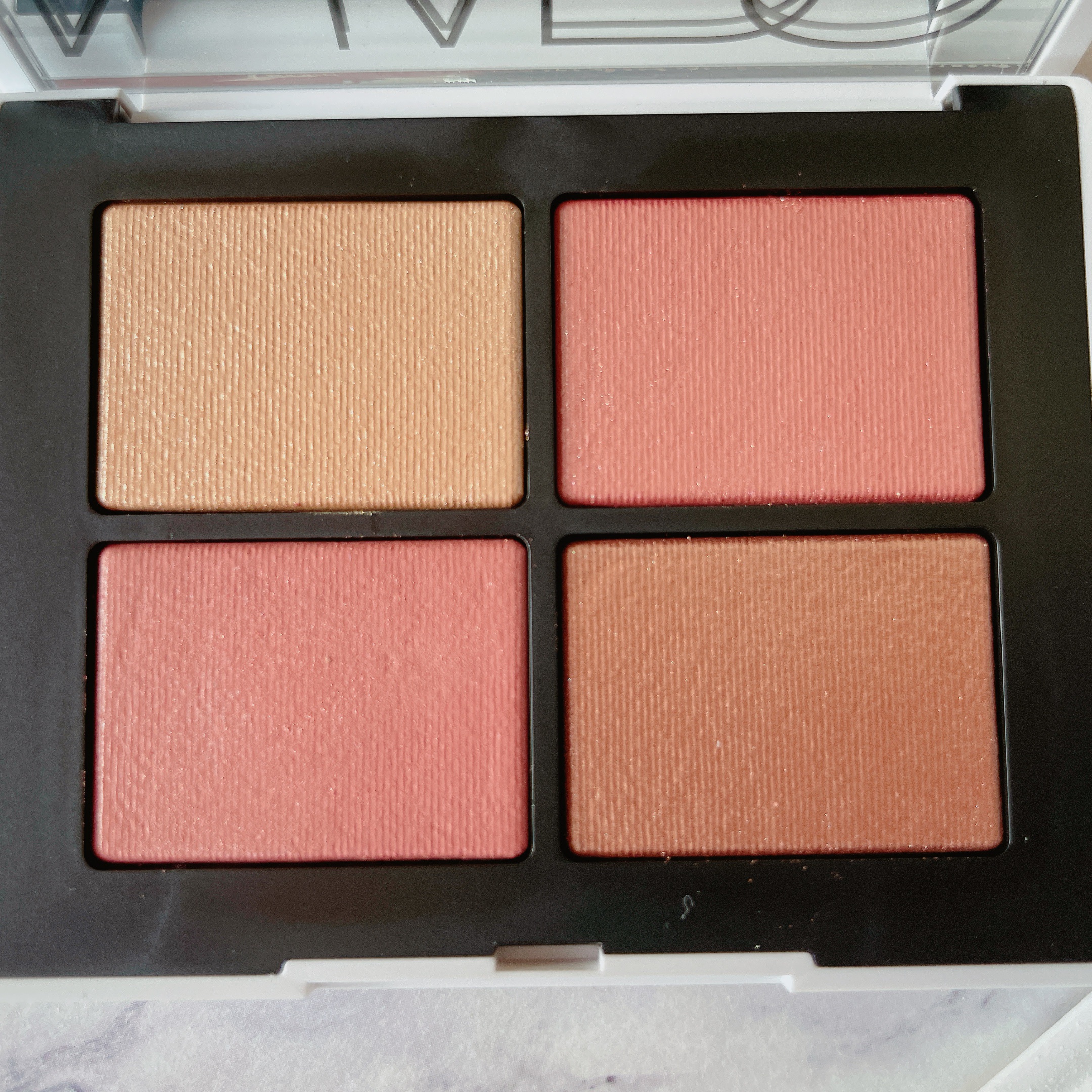 ライトリフレクティング クワッドアイシャドー/NARS/アイシャドウパレットを使ったクチコミ（3枚目）