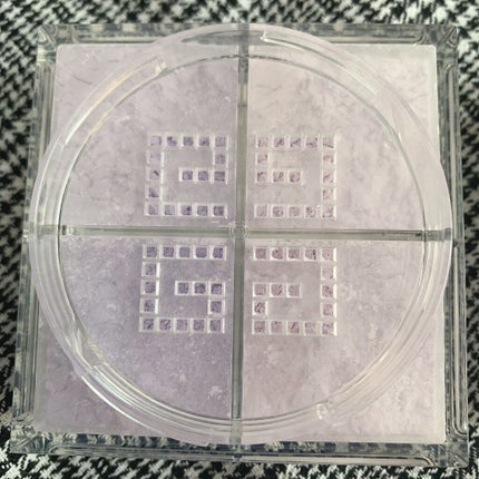 プリズム・リーブル/GIVENCHY/ルースパウダーを使ったクチコミ(4枚目)