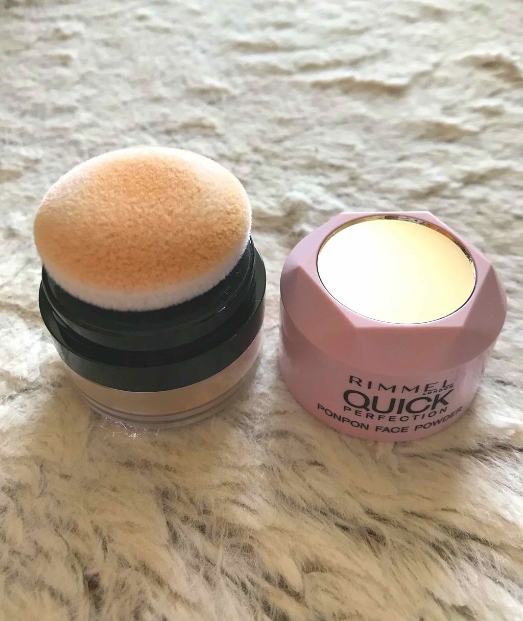 クイックパーフェクション ポンポン フェイスパウダー/リンメル ロンドン/ルースパウダーを使ったクチコミ（2枚目）