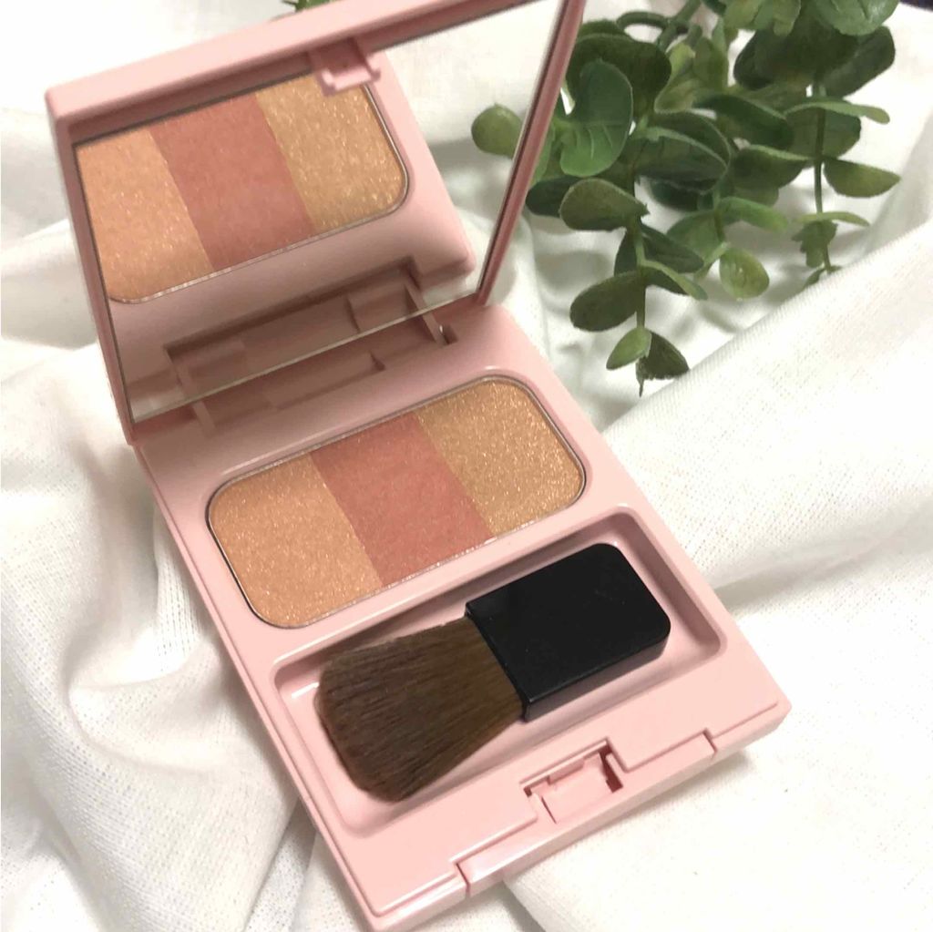 ブレンドチークカラー/WHOMEE/パウダーチークを使ったクチコミ（1枚目）