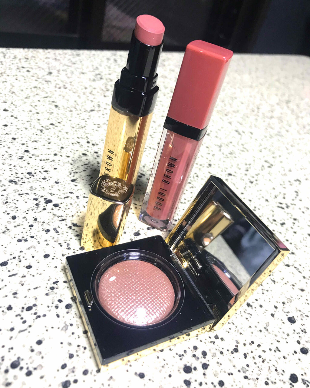 リュクスアイシャドウ/BOBBI BROWN/単色アイシャドウを使ったクチコミ（1枚目）