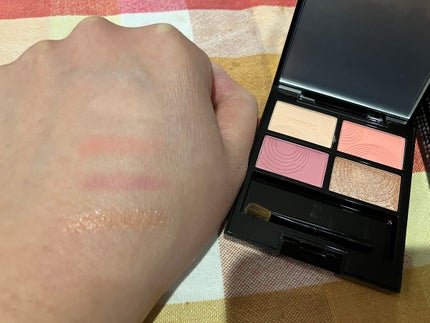 SIXPLUS 4色アイシャドウ/SIXPLUS/アイシャドウパレットを使ったクチコミ(4枚目)