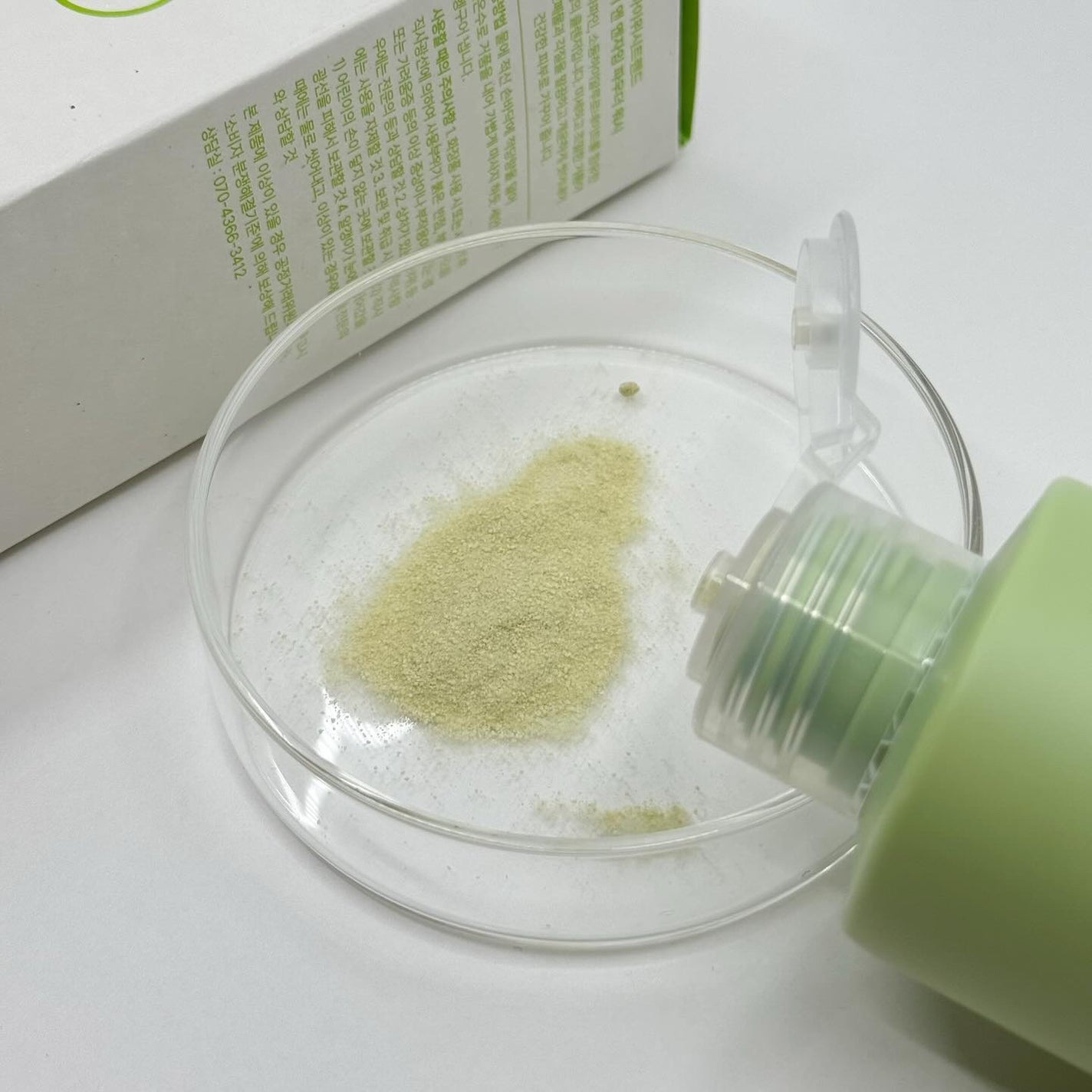 グリーンティー&エンザイムパウダーウォッシュ/By Wishtrend/洗顔パウダーを使ったクチコミ(2枚目)