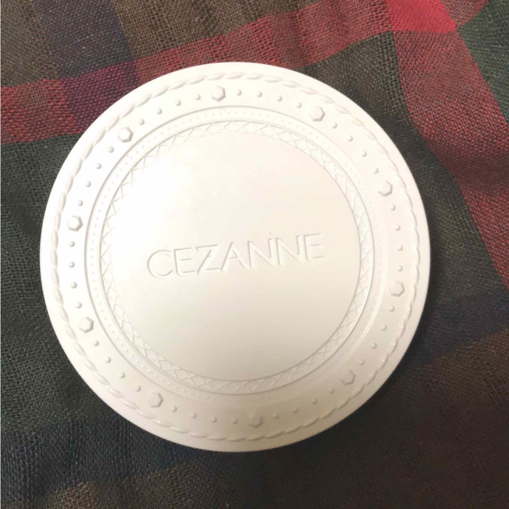 UVクリアフェイスパウダー/CEZANNE/プレストパウダーを使ったクチコミ（1枚目）