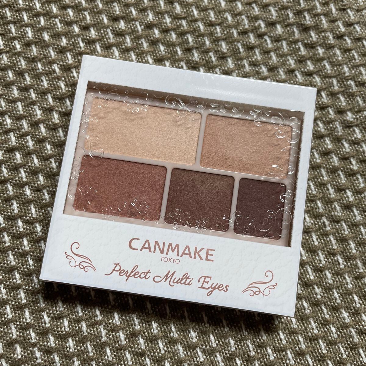 パーフェクトマルチアイズ/キャンメイク/アイシャドウパレットを使ったクチコミ(1枚目)