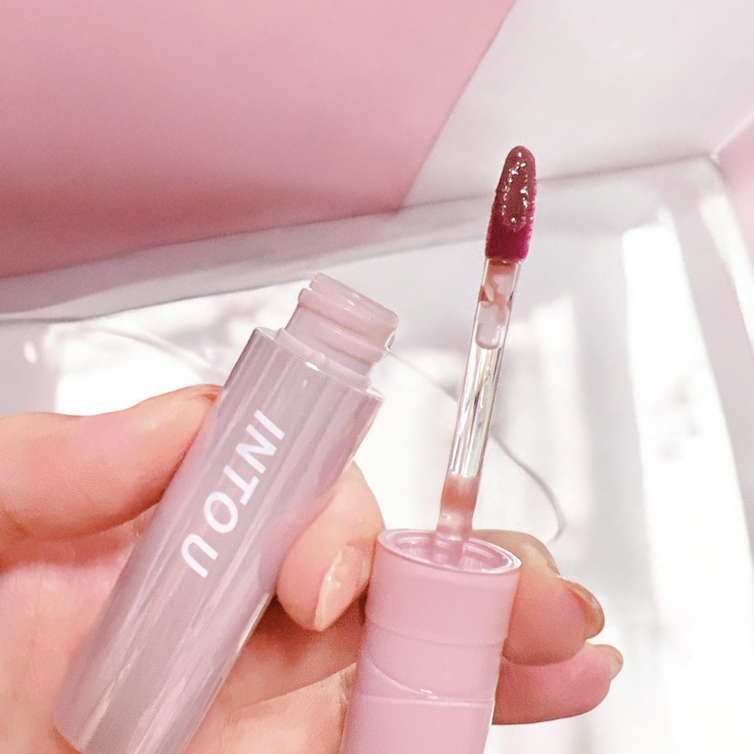 ジューシーパンピンググロス/INTO U/リップグロスを使ったクチコミ（2枚目）