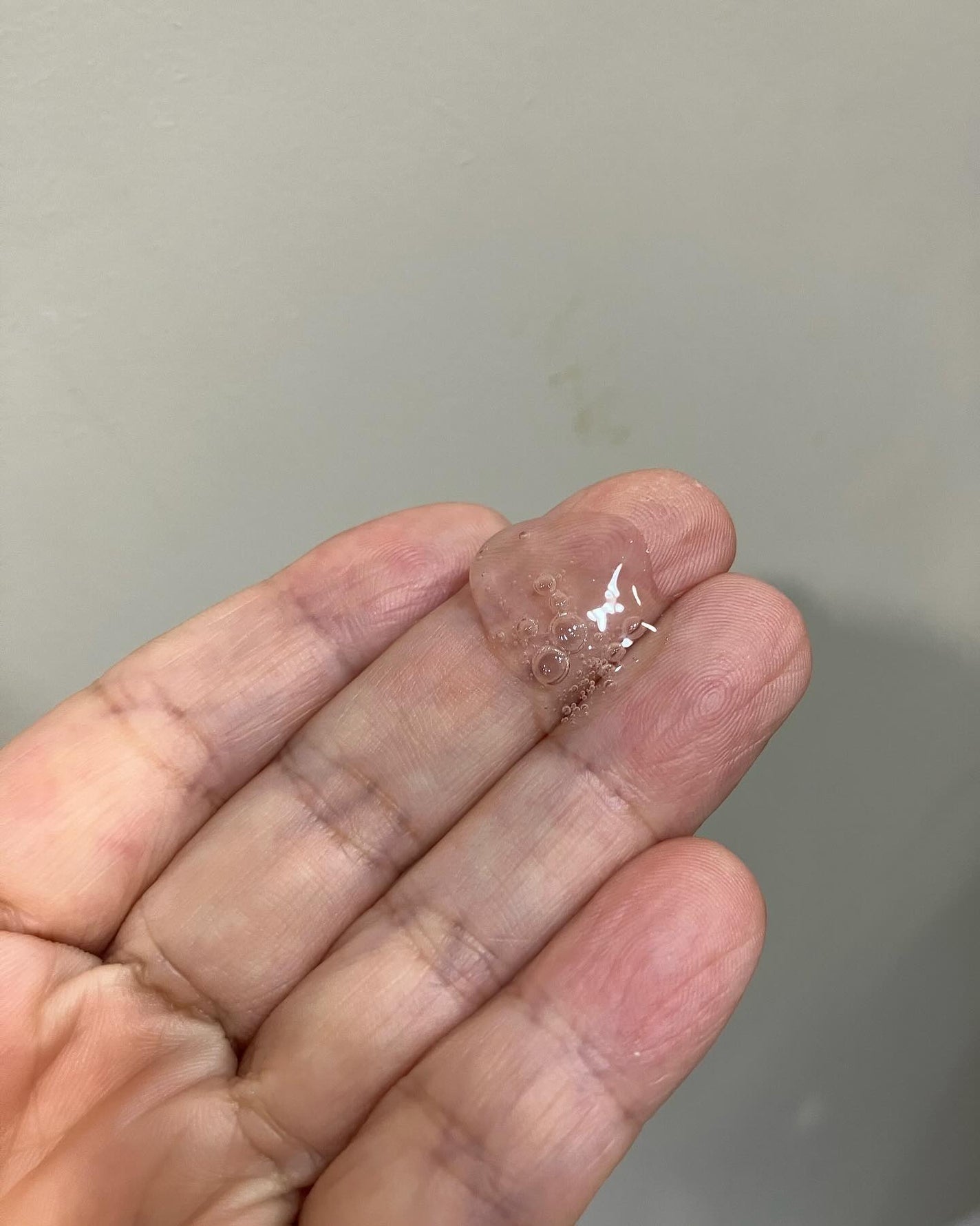 レチノール×シカ バウンスボールセラム/LIALUSTER/美容液を使ったクチコミ(4枚目)