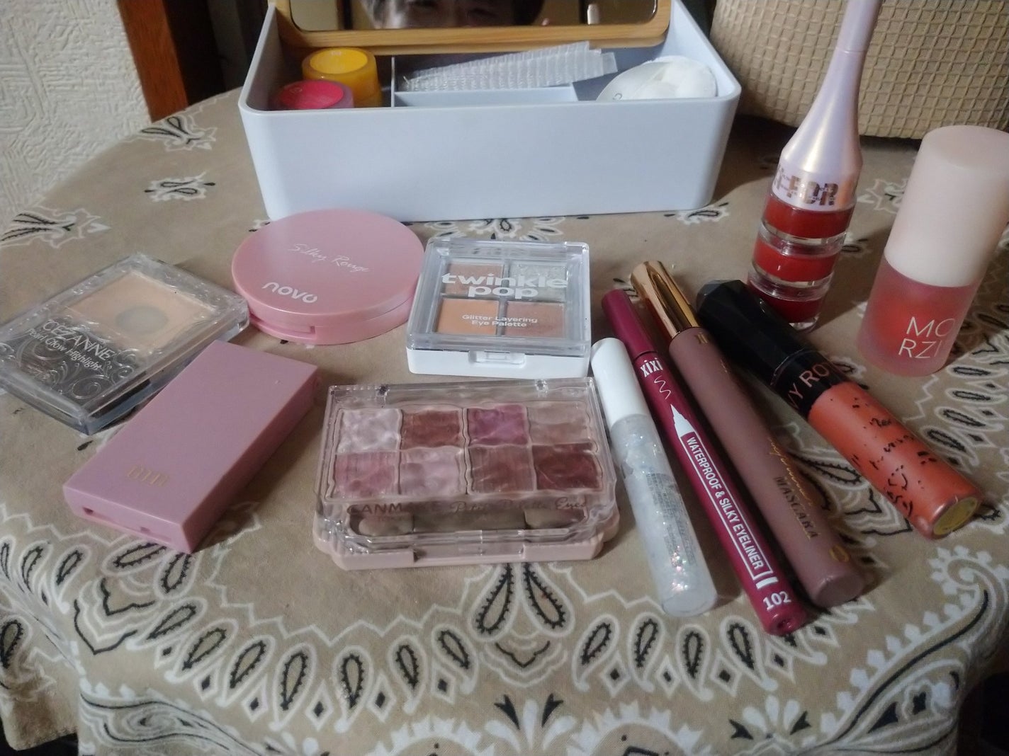 カラーリングアイブロウ/ヘビーローテーション/眉マスカラを使ったクチコミ(2枚目)