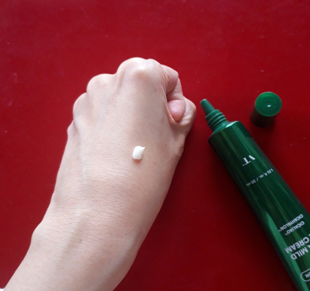 CICA マイルドアイクリーム/VT/アイケア・アイクリームを使ったクチコミ（2枚目）