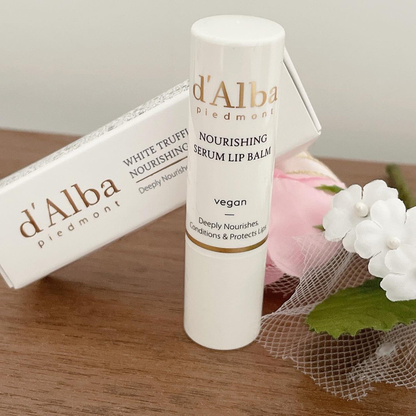 ホワイトトリュフナリシングセラムリップバーム/ダルバ/リップバームを使ったクチコミ(1枚目)