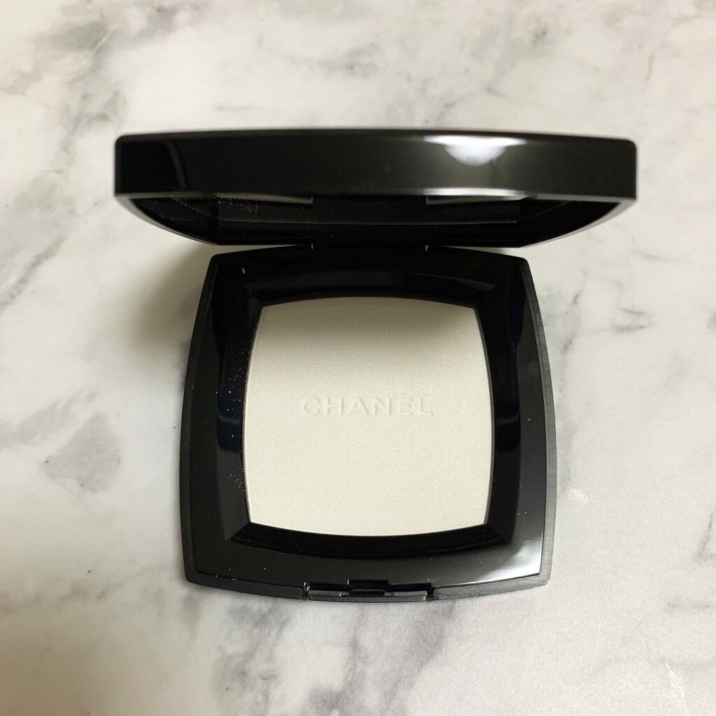プードゥル ルミエール グラッセ/CHANEL/プレストパウダーを使ったクチコミ（1枚目）