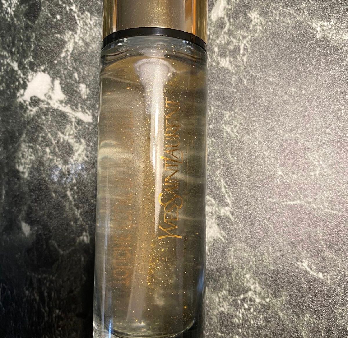 ラディアント タッチ ブラープライマー/YVES SAINT LAURENT BEAUTE/化粧下地を使ったクチコミ(2枚目)