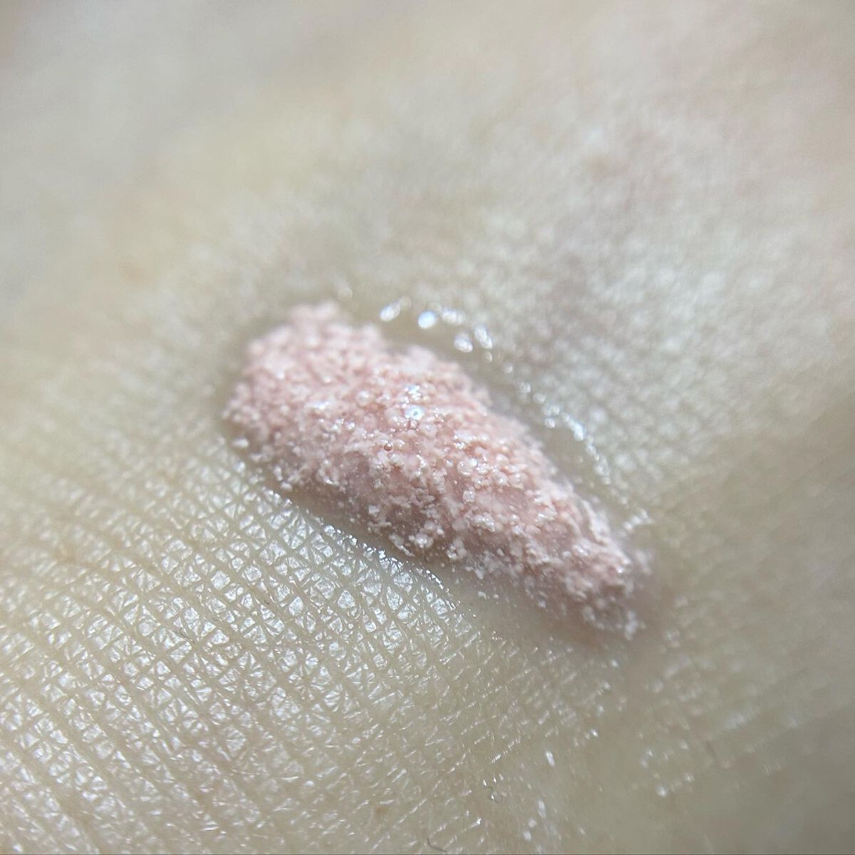 ビタミントーンアップサンセラム/VELY VELY/日焼け止めローションを使ったクチコミ(3枚目)